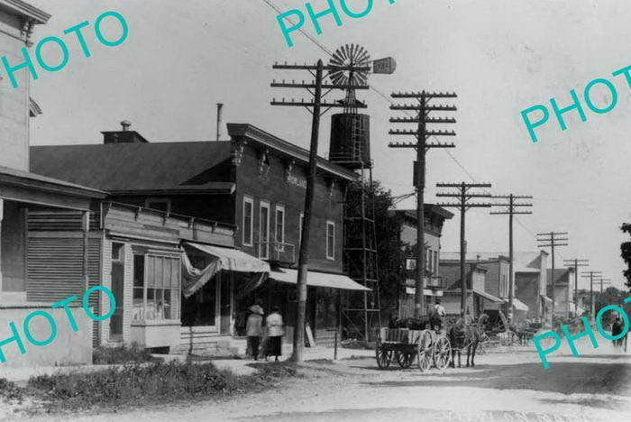 Dreamland Theatre - Old Photo (newer photo)